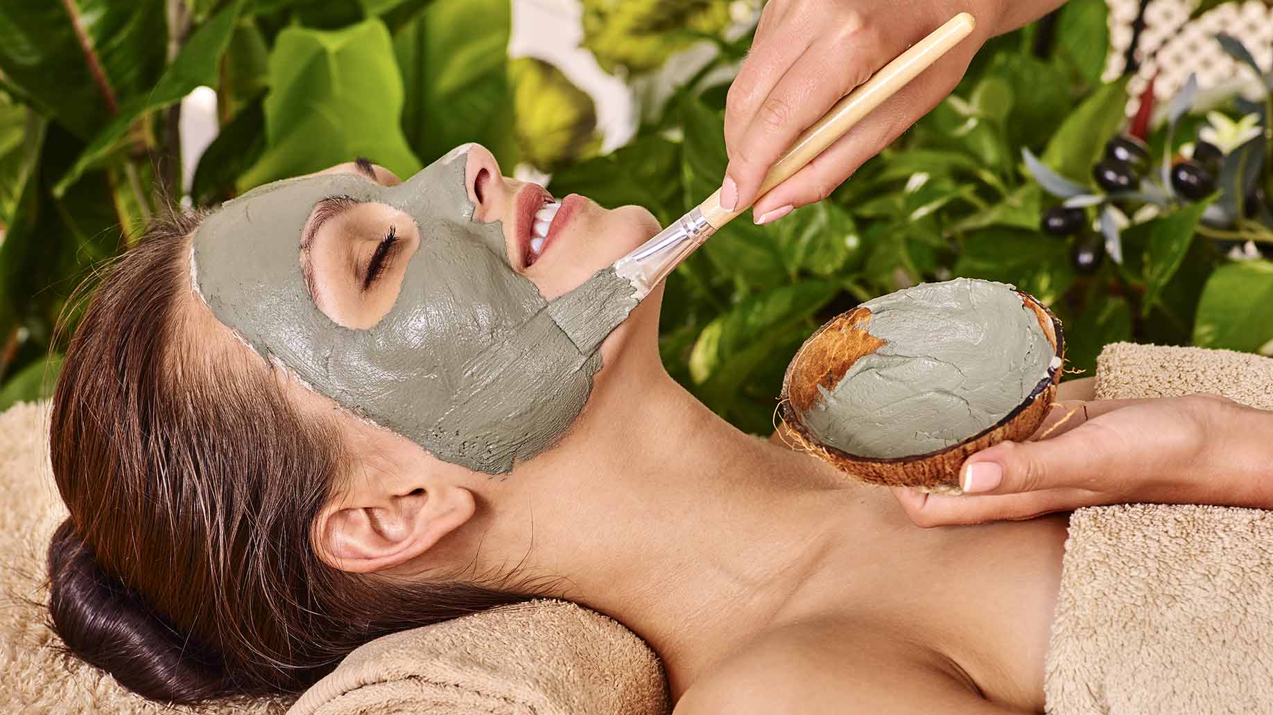 Cleansing homeade natural facial masks